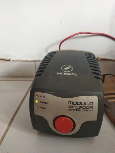 Módulo isolador estabilizador 440vA