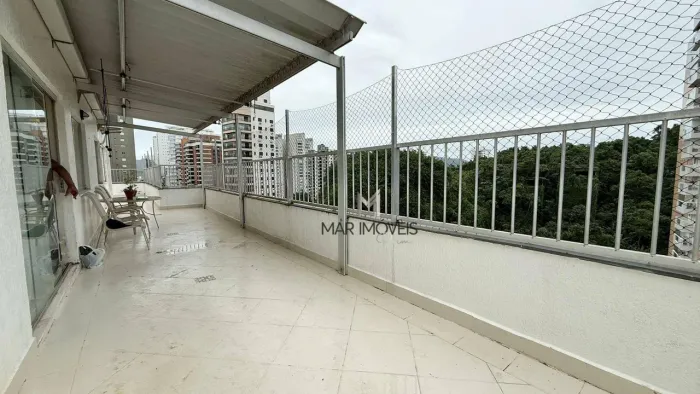 Cobertura beira mar com 3 Quartos (1 Suíte), 1 Vaga e Lazer, à venda na Praia das Astúrias