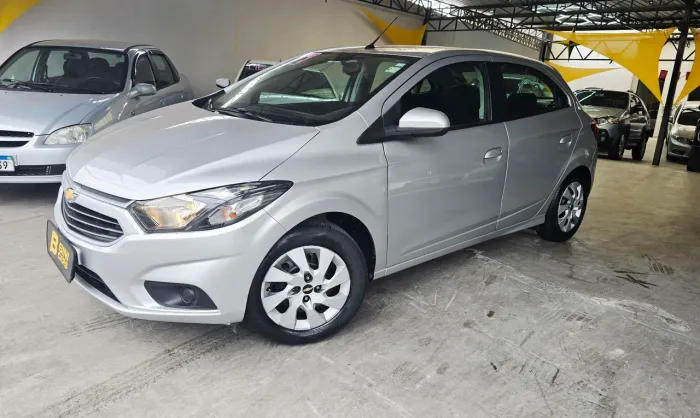 Chevrolet Onix Hatch LT 1.4 8V Flex Mec. 4P 2017