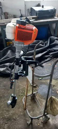 Vendedo barco de fibra com motor e carretinha galvanizada