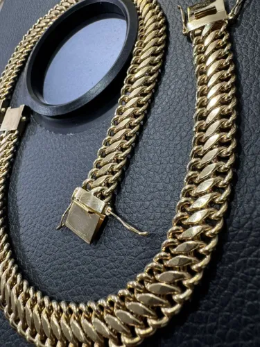 Pulseiras Lacraia de ouro 24g 18k procedência garantia eterna