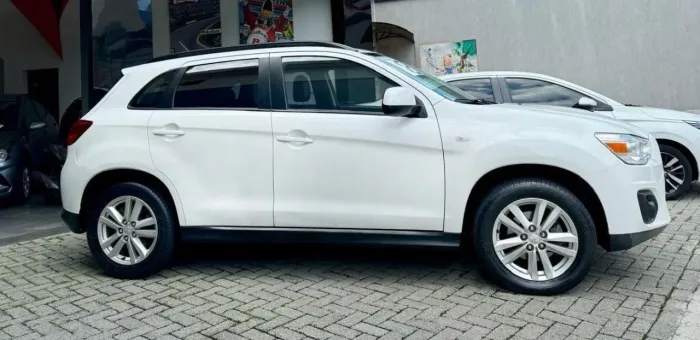 Mitsubishi ASX 2.0 16V 160cv Aut. 2013