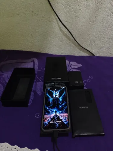? Samsung Galaxy S23 (256 GB) - Estado de Novo!
