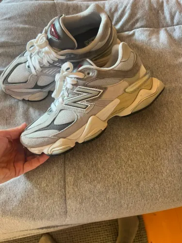 New Balance 9060 Novo (tamanho 37)