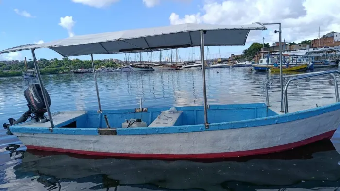 Barco a motor