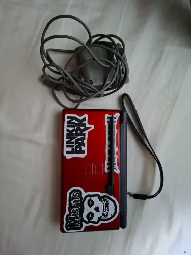 Nintendo ds lite vermelho (valor negociável)