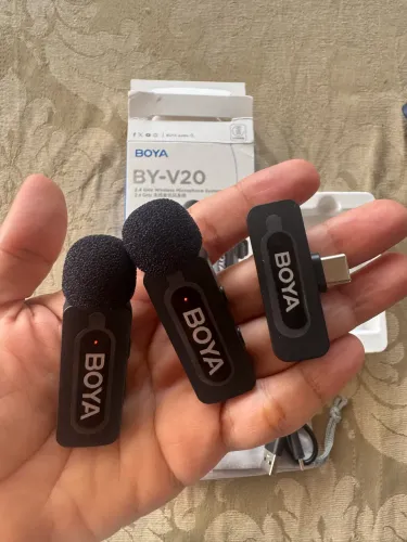 Microfone de Lapela Sem Fio Boya BY-V20 (Duplo - USB-C) - Novo / Sem uso