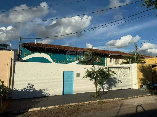 Sobrado com 3 quartos no Boa Esperança