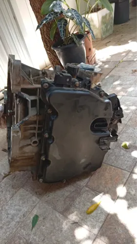 Vendo câmbio automático GM 6T30 (6 marchas)- NEGOCIÁVEL 