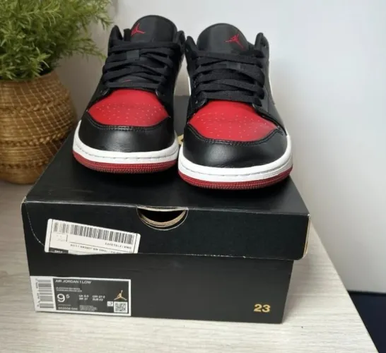 Tenis air jordan low bred toe
