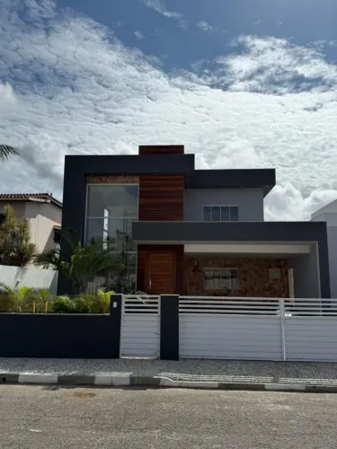 Casa em Condomínio para Venda em Camaçari, Barra Do Jacuípe (monte Gordo), 4 dormitórios,