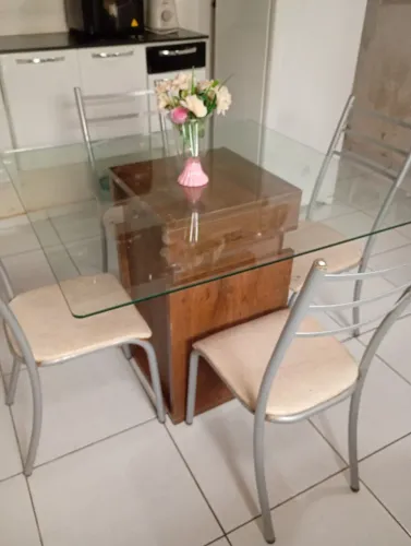 Mesa de vidro temperado 1m x 1m