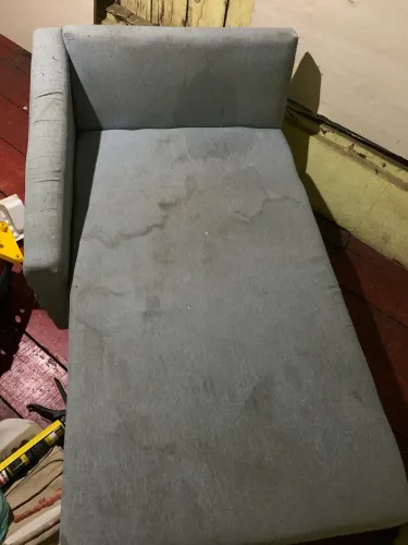 Sofá com capa para trocar 