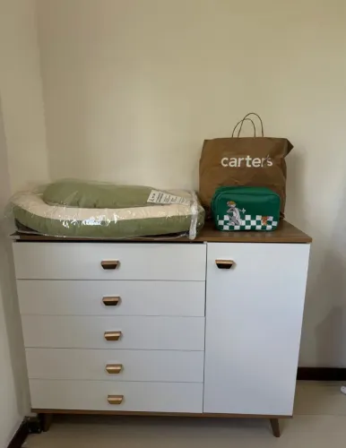 Cómoda Bebê