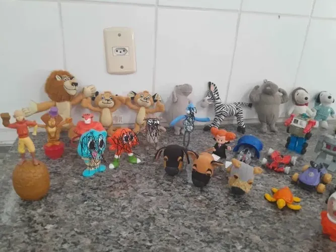 Brinquedos Mc donalds