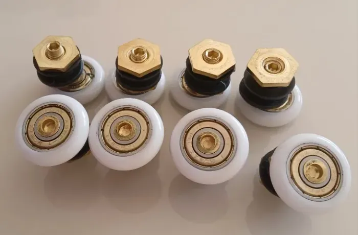 Kit 4 Roldanas Excêntrica Rolamento Blindado Suave Box de Vidro 6mm, 8mm e 10mm Padrão Bli
