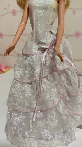 Barbie noiva