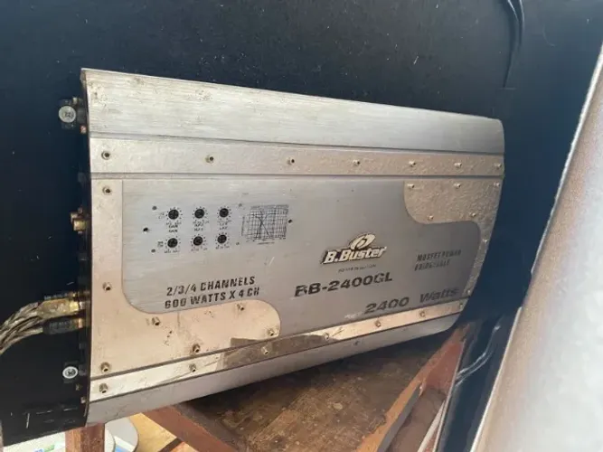 Som Automotivo com módulo - Tipo Subwoofer