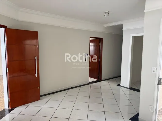 Casa à venda, 3 quartos, Cidade Jardim - Uberlândia/MG - Rotina Imobiliária