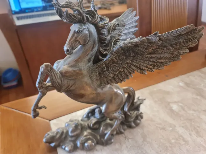 Estátua Pegasus Veronese. Negocio o preço mas não seja sem noção!