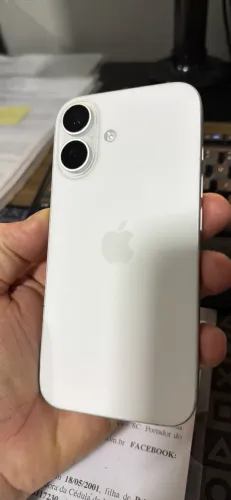 iPhone 16 -128 bateria 100%