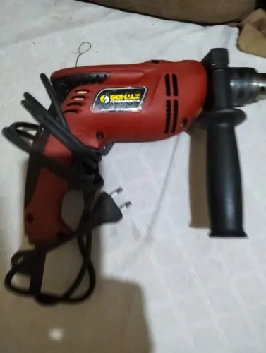 Vendo furadora da schutz. $90