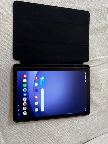 Tablet Samsung 64 GB MODELO:A9 Cinza