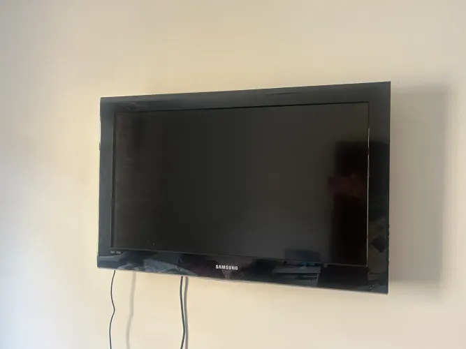 Tv Samsung 32 polegadas não é smart