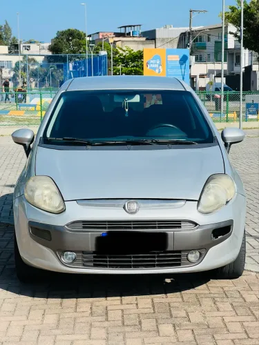 Fiat Punto Essence Dualogic 1.6 Flex 16V 5P 2013