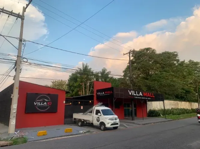 Ponto Comercial com área edificada em terreno de 156 m²