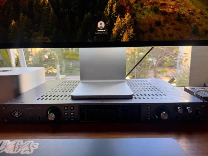Universal Audio Apollo x8 Thunderbolt 