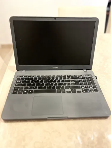 Notebook Samsung SSD 256GB | 8GB RAM core 15
