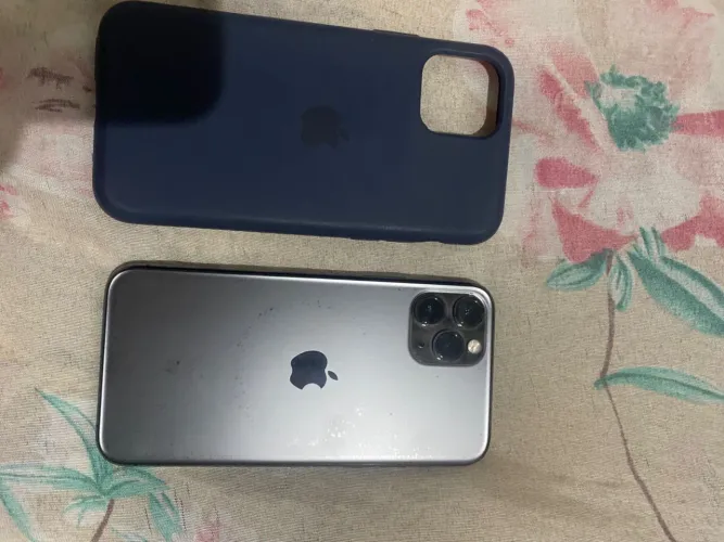 iPhone 11 Pro 256 gigas 