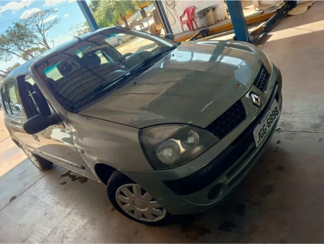 Renault Clio RN/ Expression 1.0 5P 2003