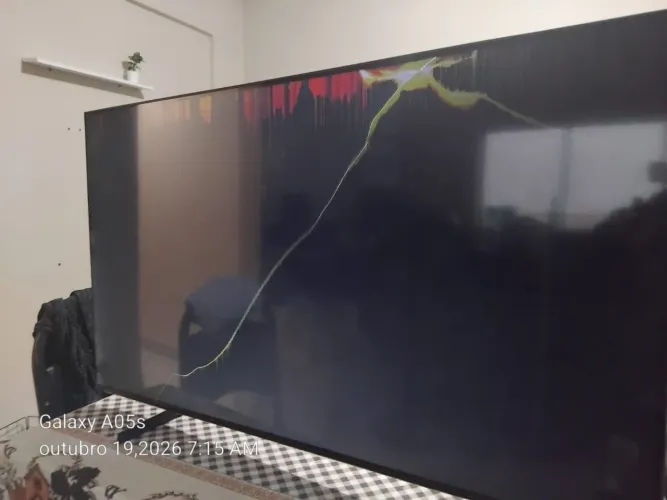 TV SAMSUNG SMART com defeito