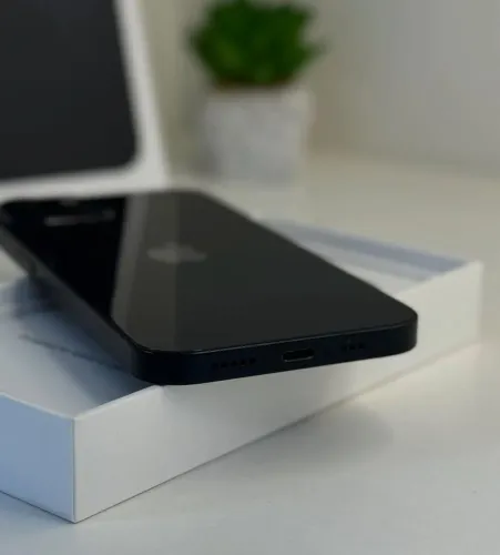 iPhone 13 128GB - Excelente Estado - Bateria 89% + Acessórios ?
