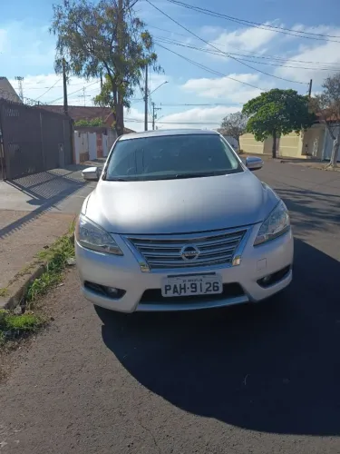 Nissan Sentra SL 2.0/ 2.0 Flex Fuel 16V Aut. 2016