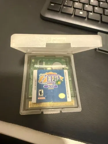 The Legend of Zelda: Oracle of Ages - Game Boy Color - Original