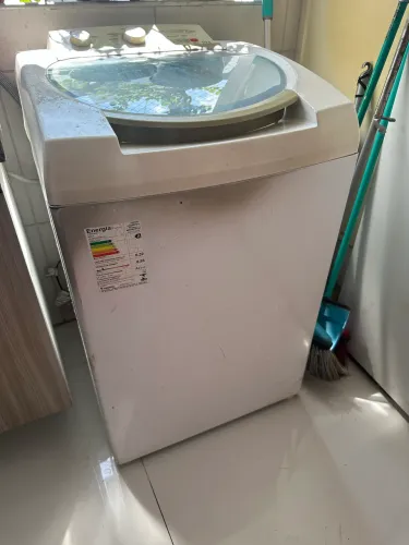 Máquina de Lavar Brastemp 11kg - 220V (Com Defeito / Retirada de Peças)