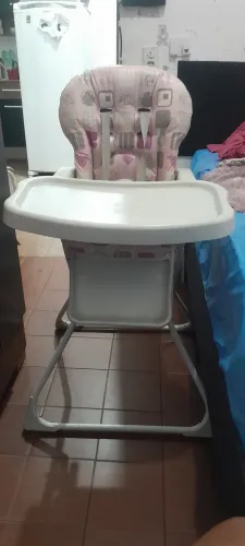 Cadeira de alimentação 
