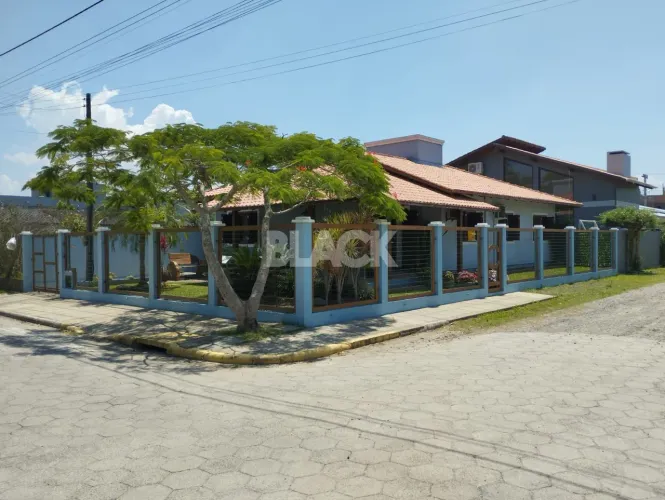 Casa no Passo de Torres SC