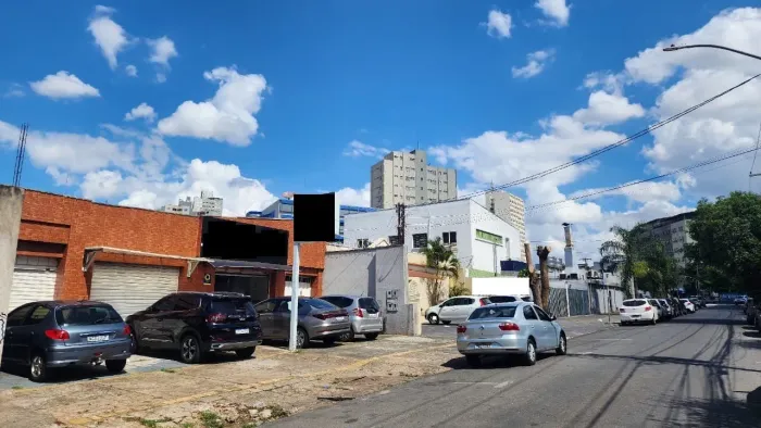 Imóvel Comercial Terreno 1076m² 44mts de frente Rua 07 Setor Central Goiânia