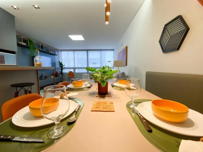 Apartamento com 3 dormitórios na Prainha