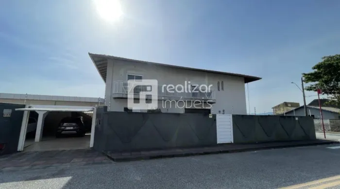 Casa residencial locação bairro Balneário Estreito - São José