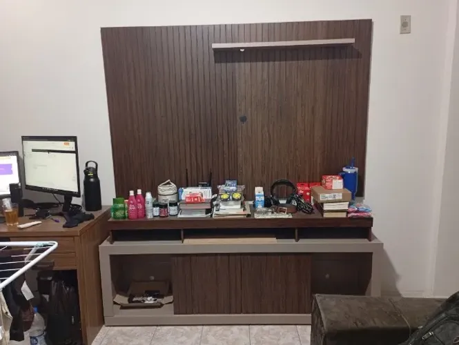 Rack com Painel Caemmun Aegon para TV até 70" - Fendi/Havana - Excelente Estado