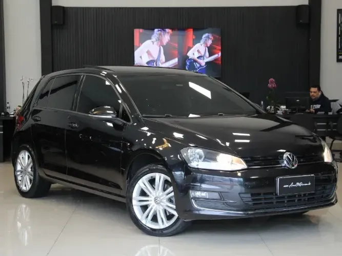 Volkswagen Golf Highline 1.4 TSI 140cv Aut. 2015