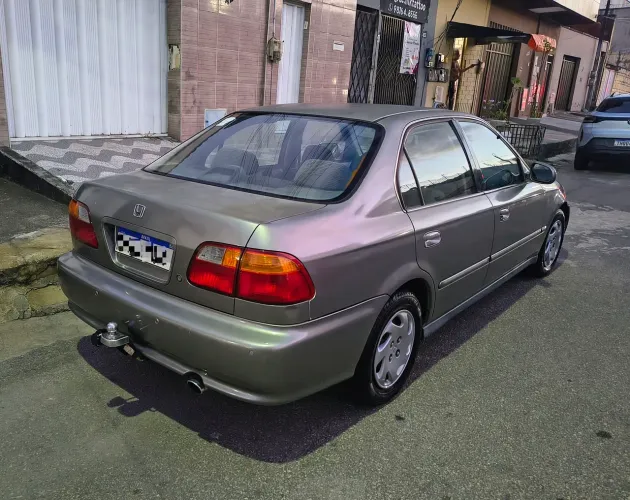 Honda Civic Sedan LX 1.6 16V Aut. 4P 2000