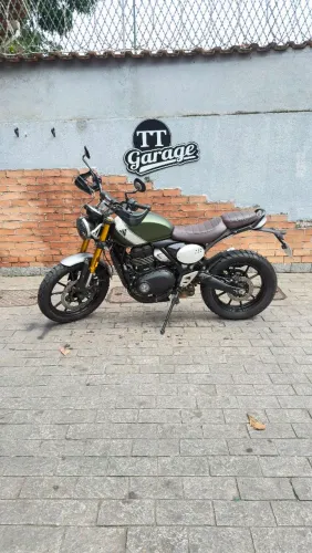 Triumph Scrambler 400x 2024 apenas 8 mil km