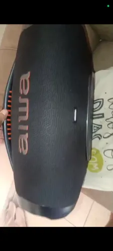 Vendo bombox AIWA SEMI NOVA