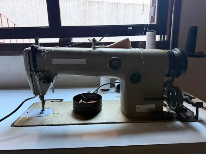 Máquina de costura industrial brother costura reta !!